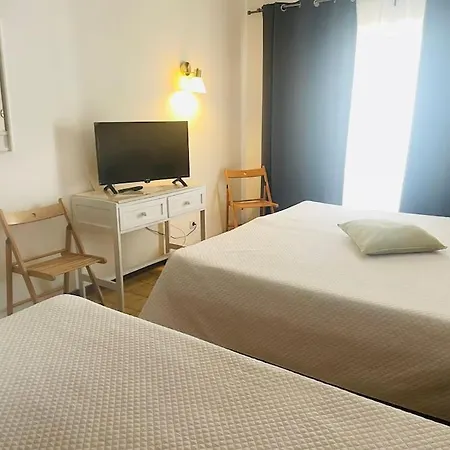 Encantador No Clube Da Rocha! Apartamento *
