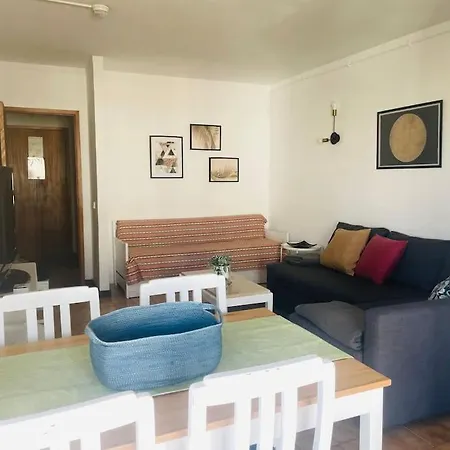 Apartamento Encantador No Clube Da Rocha!